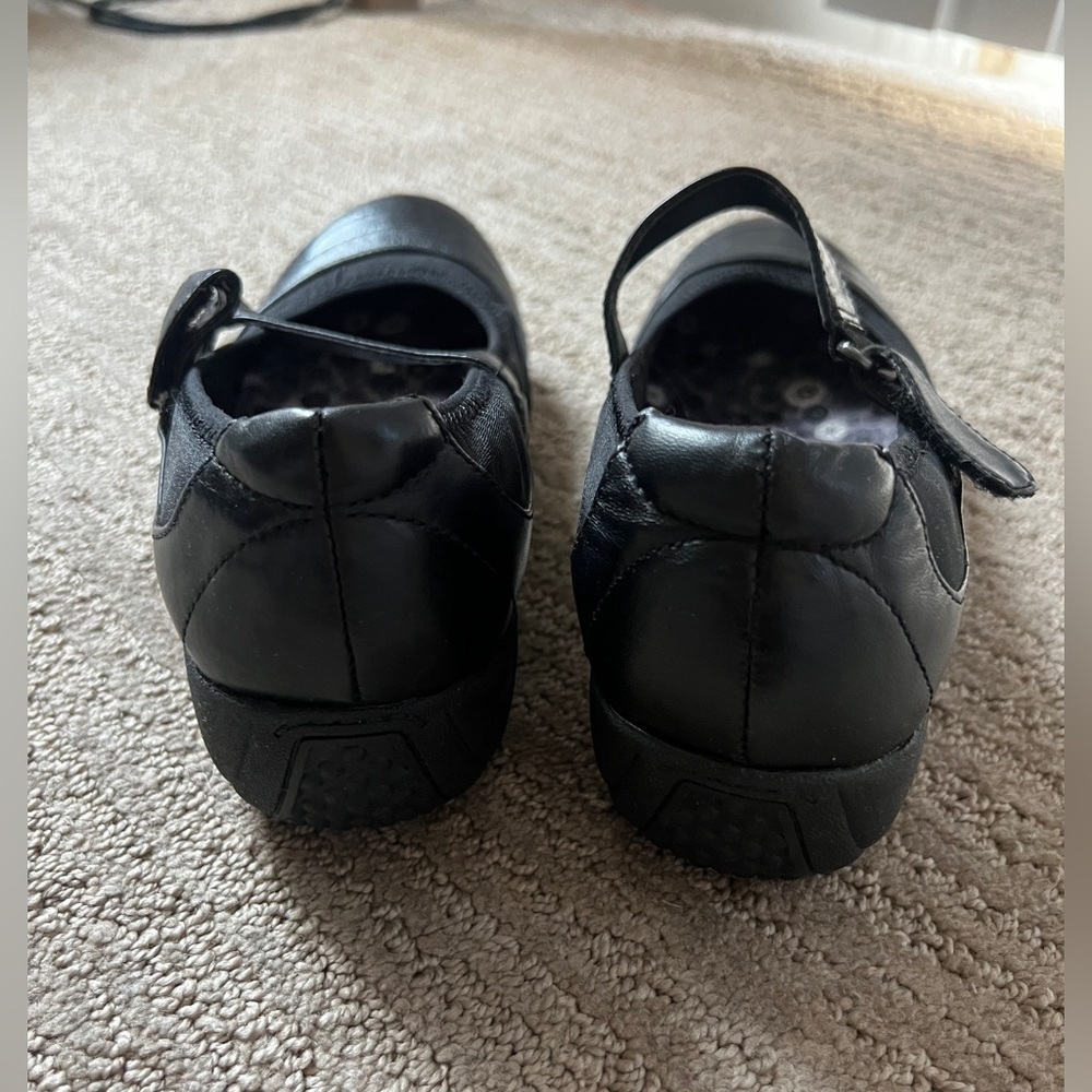 NATURALIZER - Womens black shoes size 8W - Picture 4 of 6